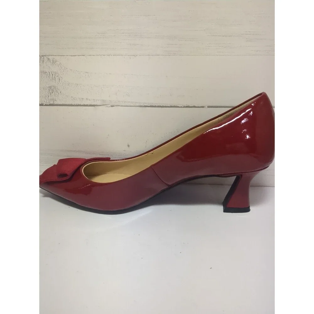 Ladies Charles David Adam Shiny Red Kitten Heel Pumps Sz 7.5 Beautiful
